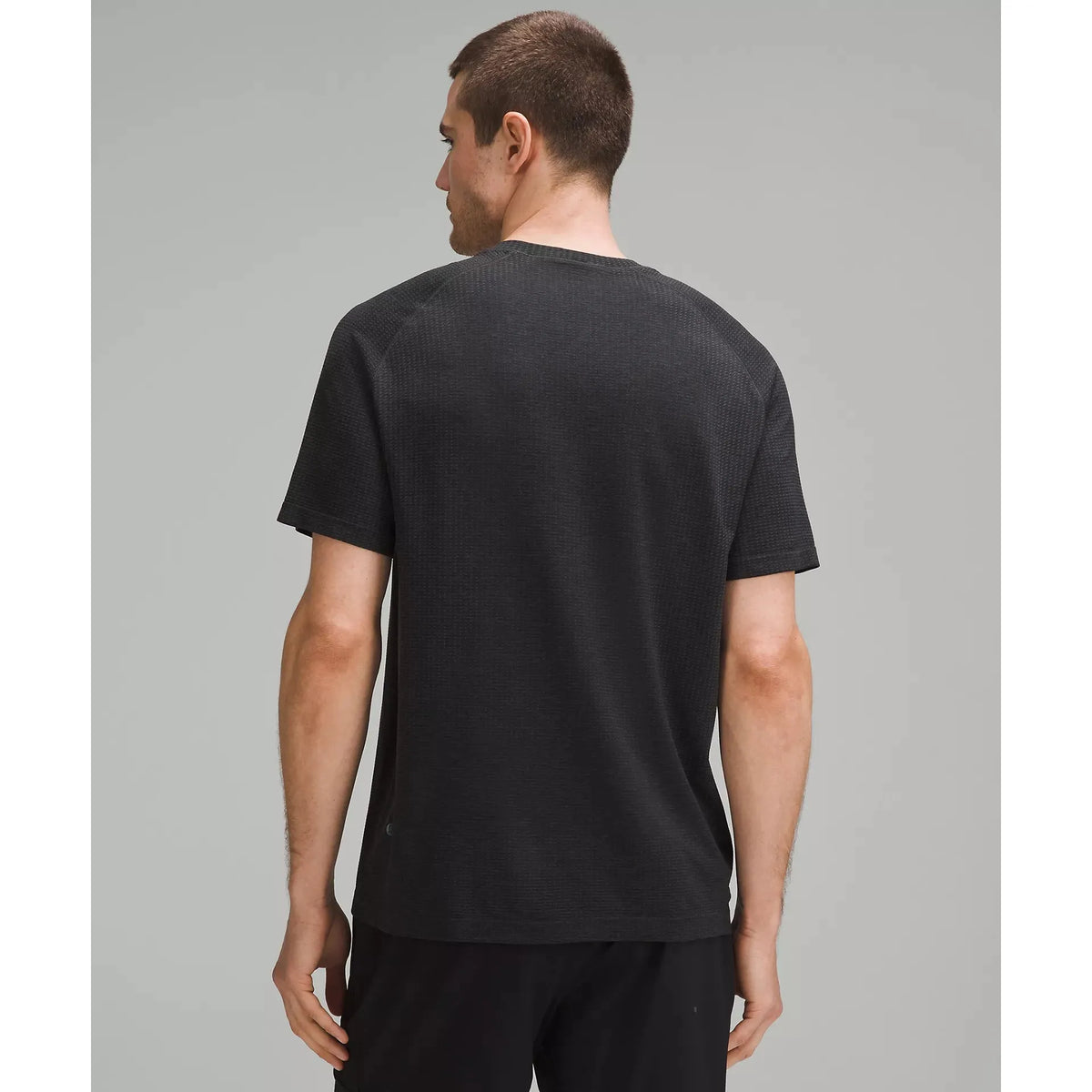 Lululemon Men's Metal Vent Tech Short-Sleeve Shirt